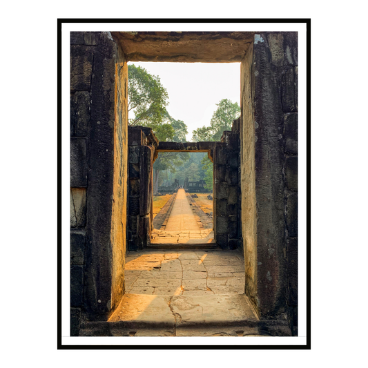 Framed Horizon III